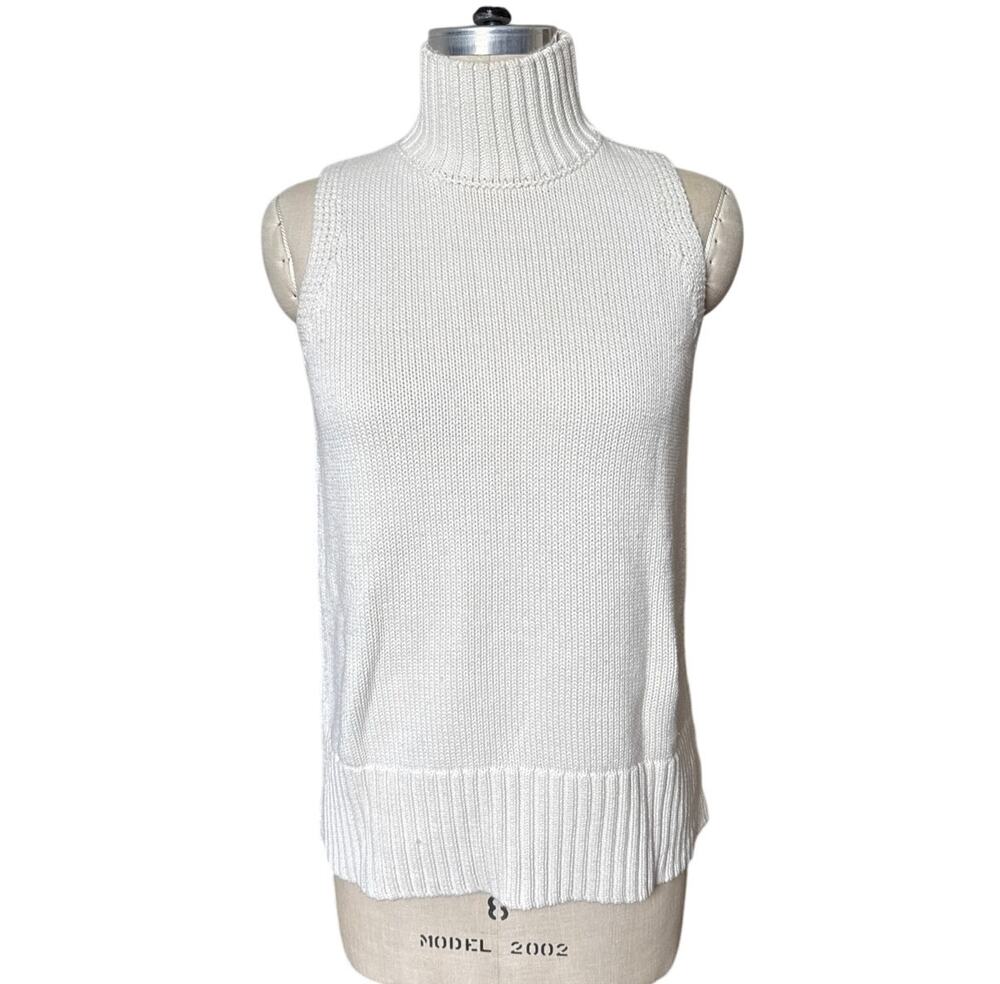 NOT MONDAY Cream Knit Sleeveless Turtleneck Sweater Short Size Small